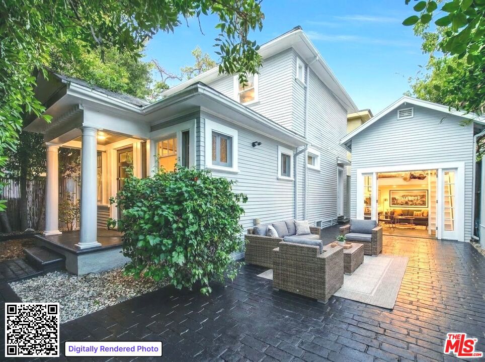 1546 N St Andrews Place — photo