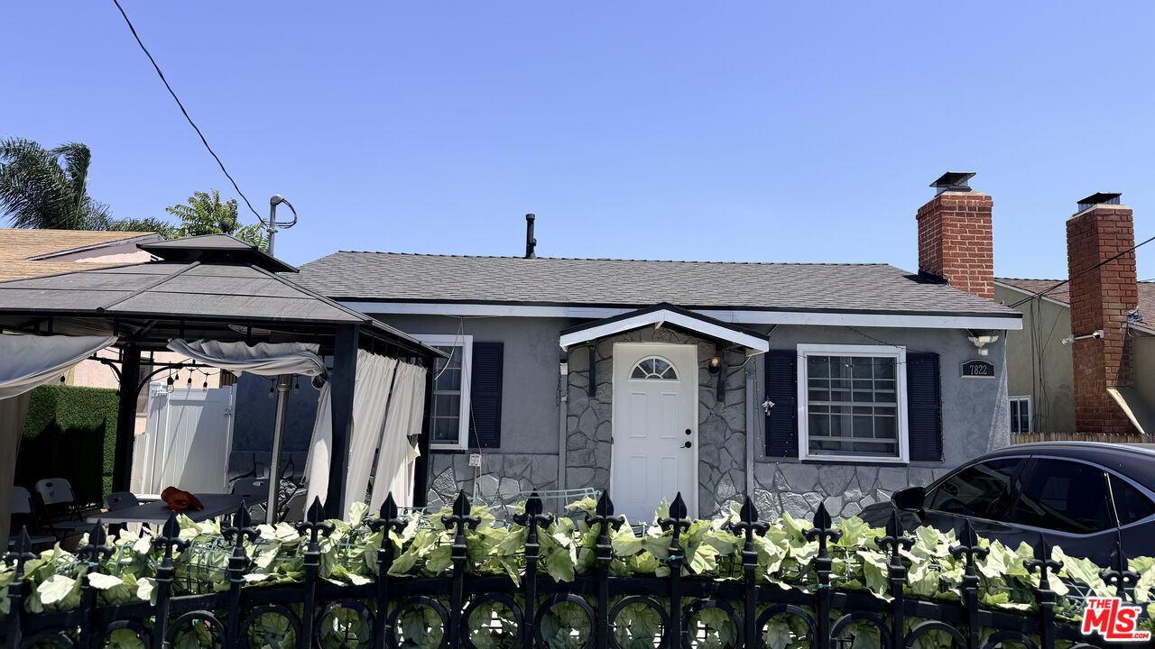 7822 Ferncola Ave — photo