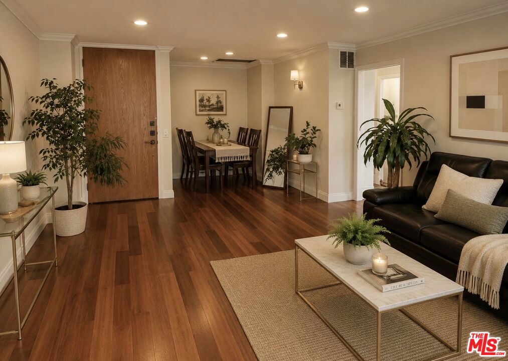 10751 Wilshire Boulevard 607 — photo