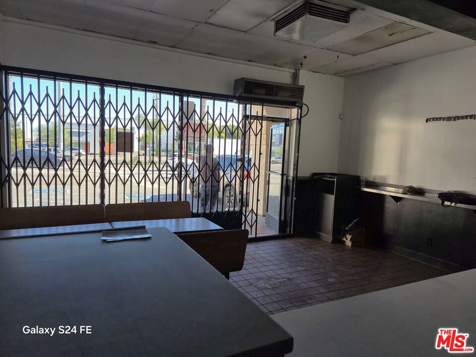 17531 Central Avenue, Carson, CA 90746 — photo 2
