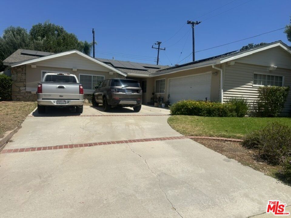 6733 Bernal Street — photo