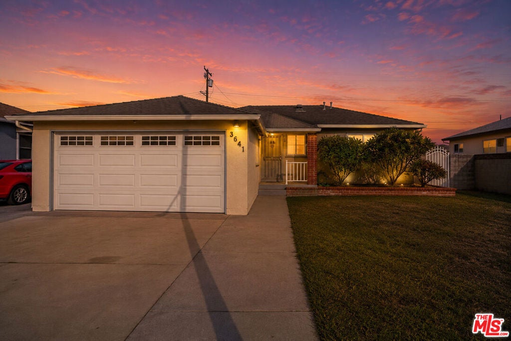 3641 Greenglade Avenue — photo