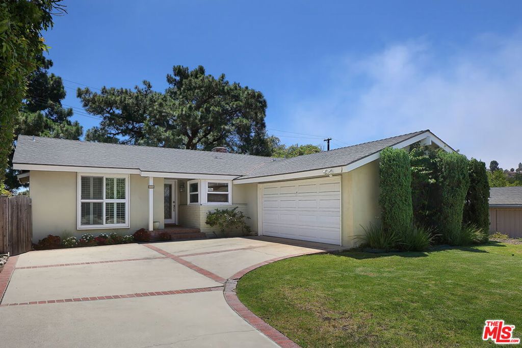 27108 Woodbrook Road — photo