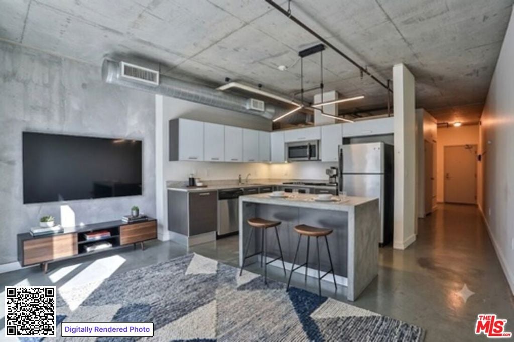 645 W 9th Street 201 — photo