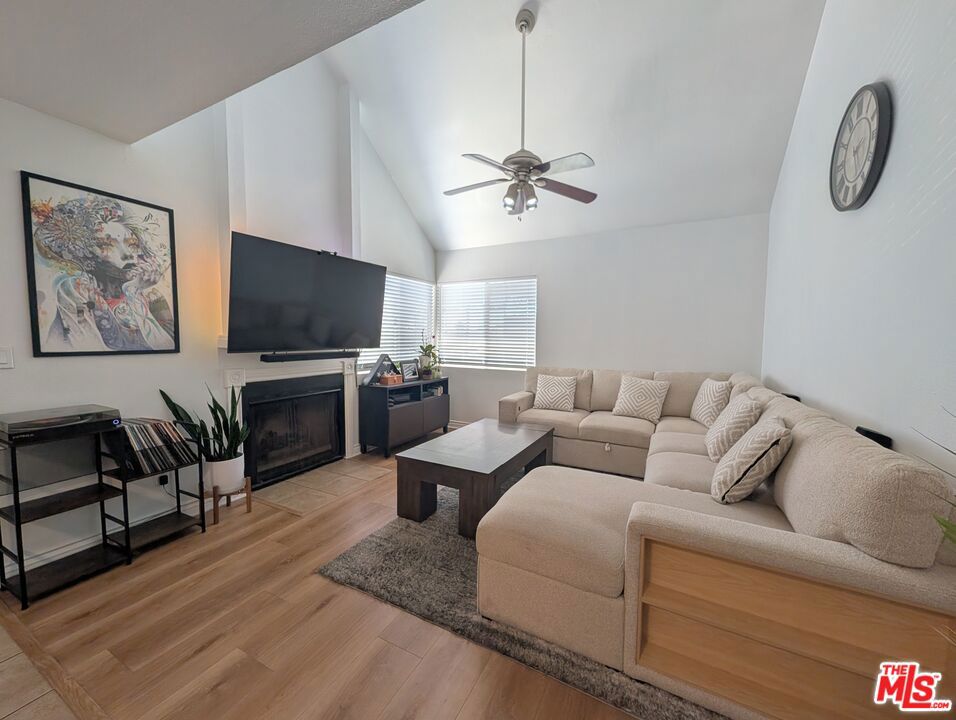 11826 Loma Drive 105 — photo