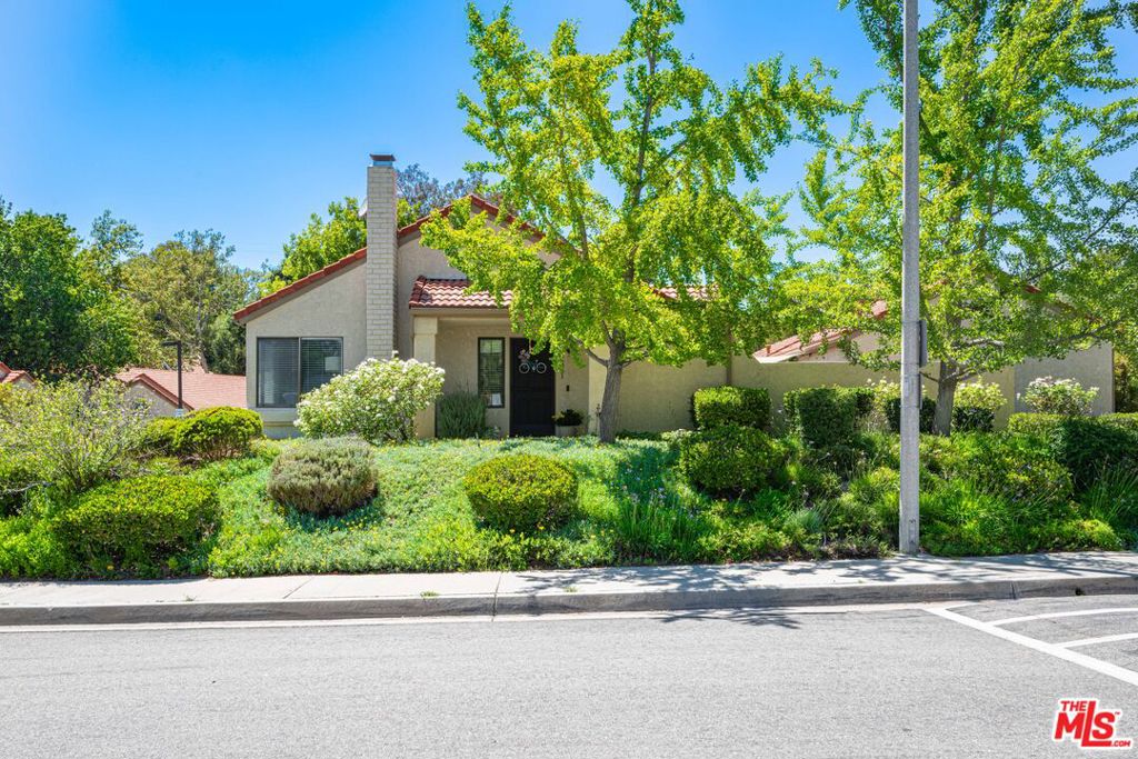 26331 Rainbow Glen Drive 239 — photo