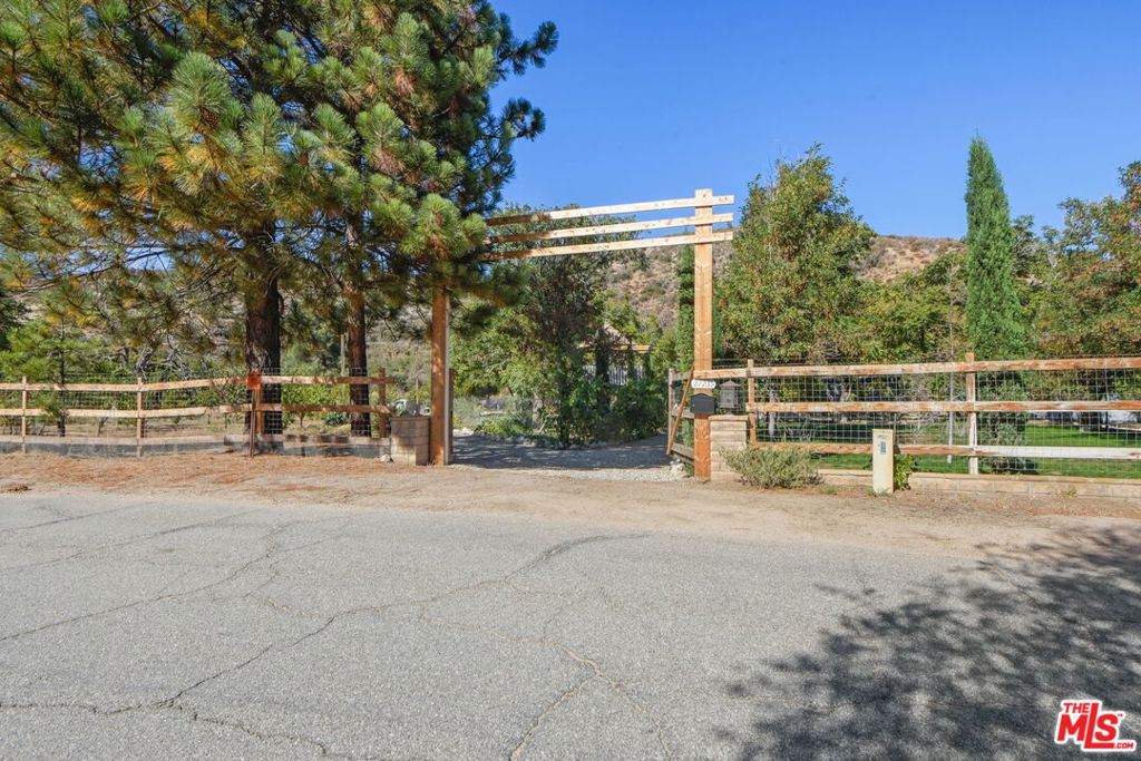 27235 Pine Canyon Road — photo
