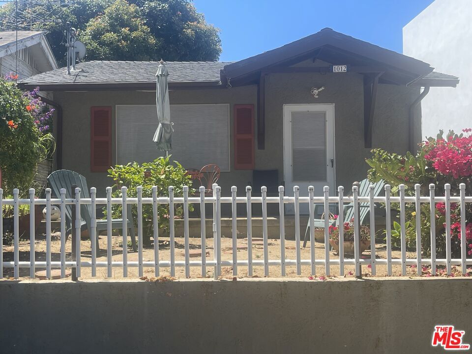 1012 Emerald Street — photo