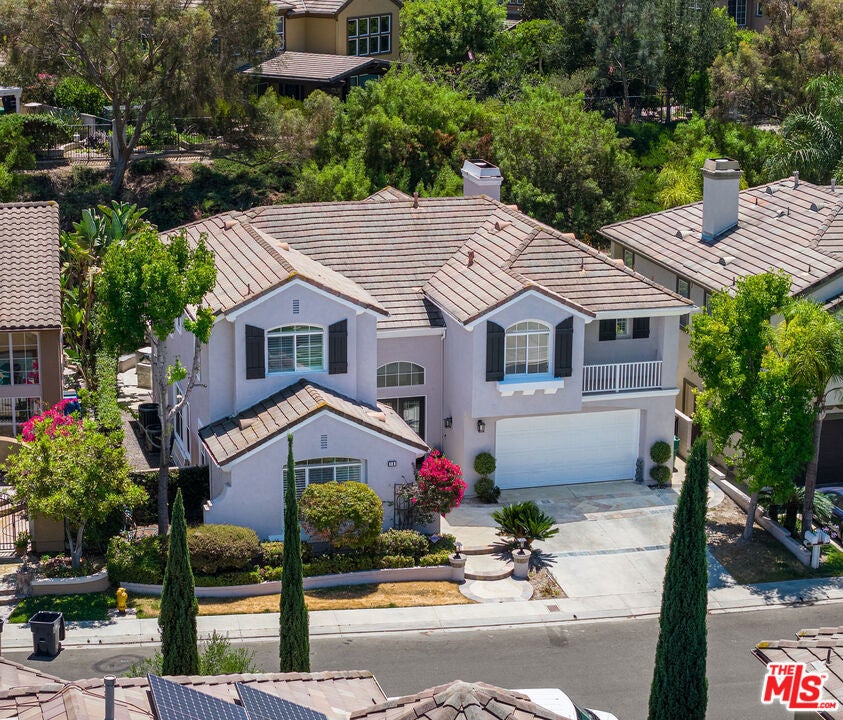 18 Westchester Court — photo