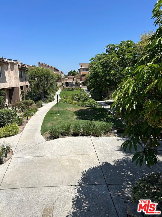 Home in Gardena, CA 90247 — photo 3