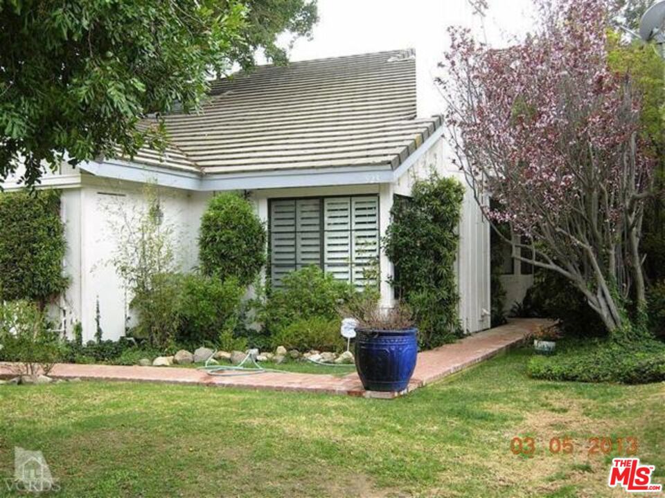 523 Park Springs Court — photo