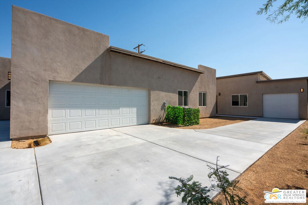 13704 Sarita Drive — photo