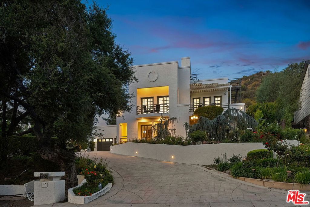 283 Lake Sherwood Drive — photo