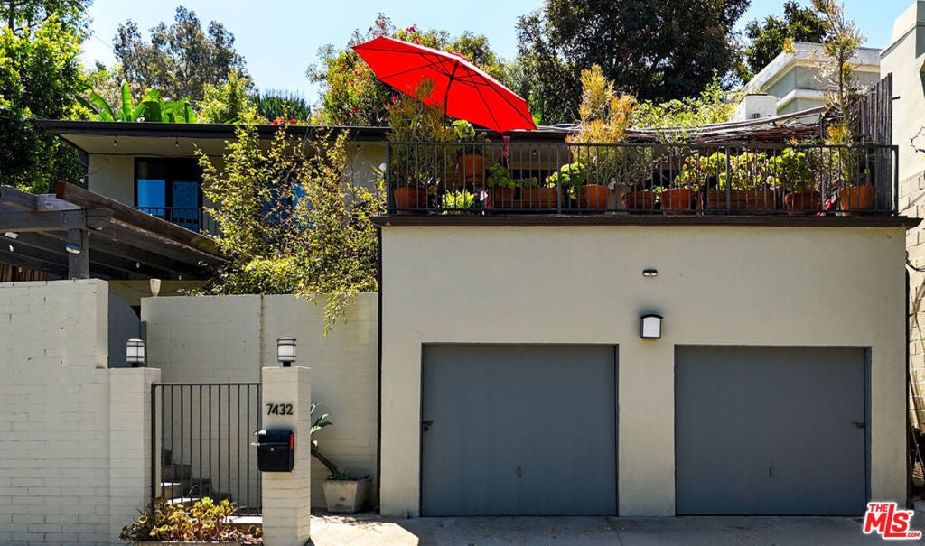 7432 Woodrow Wilson Drive — photo