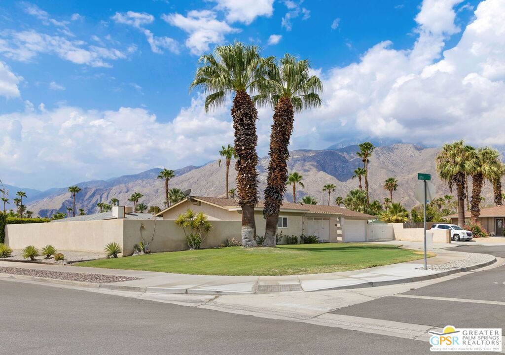 1181 E Estio Circle — photo