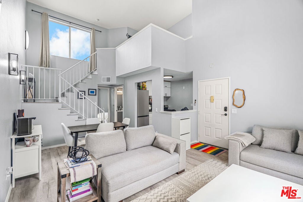 11150 Glenoaks Boulevard 178 — photo