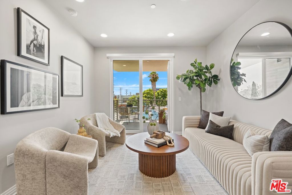 7428 Santa Monica Boulevard 304 — photo