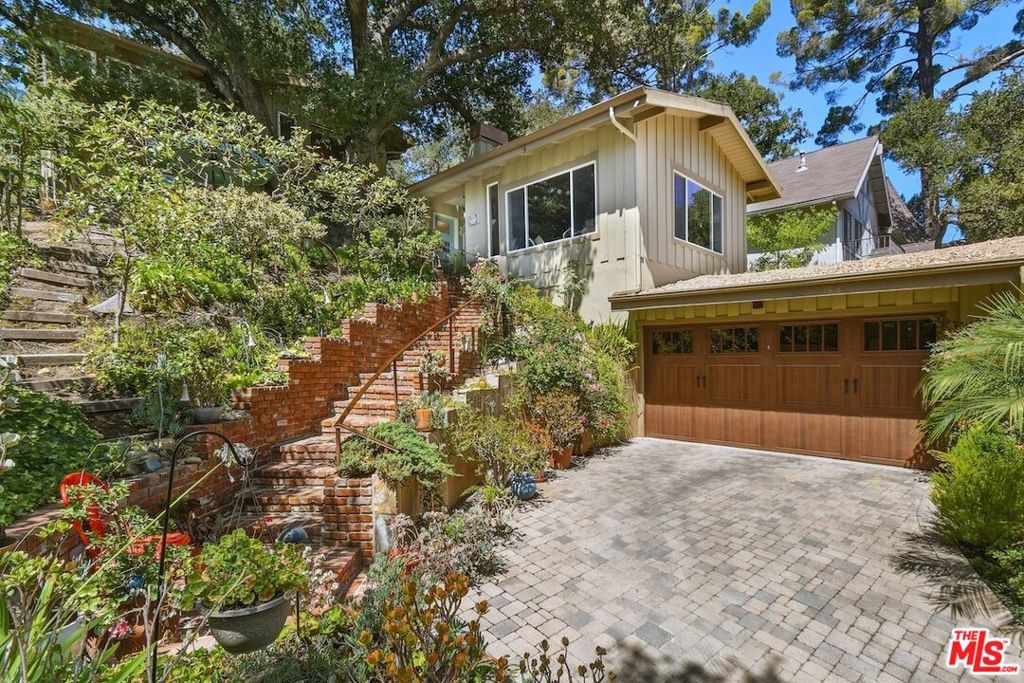4243 Morro Drive — photo