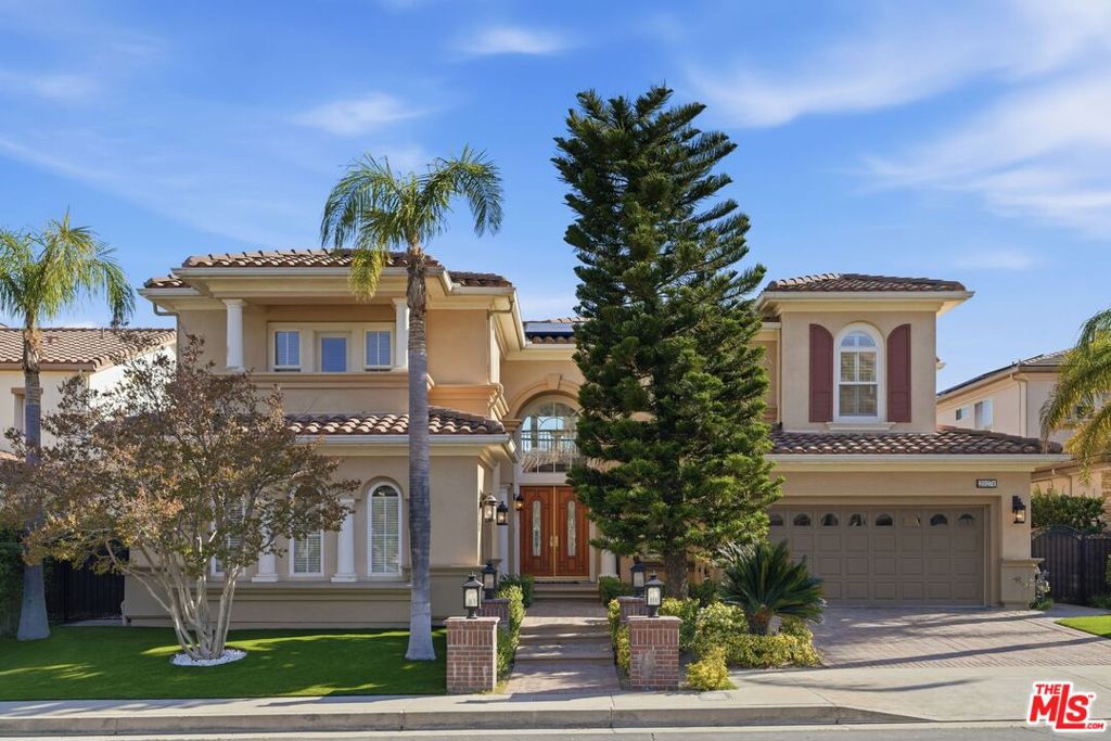 20274 Via Medici — photo