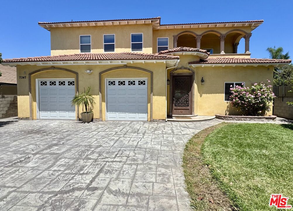7347 Dinwiddie Street — photo