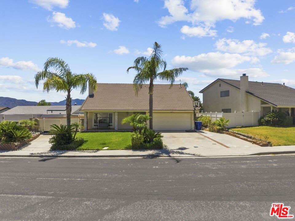 15362 Rhododendron Drive — photo