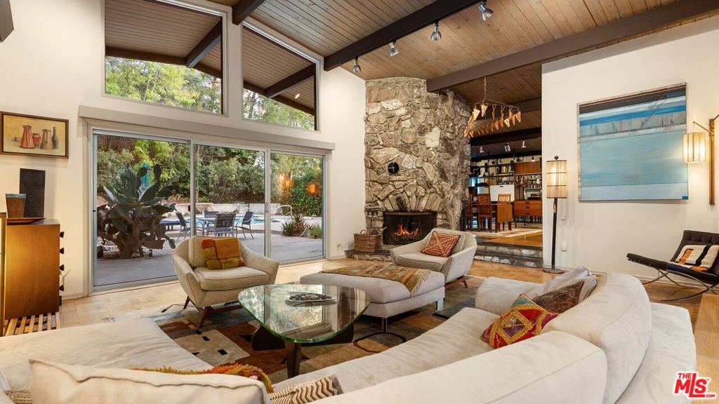13044 Sky Valley Road — photo