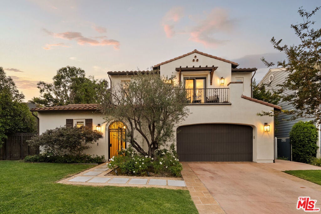 7585 Shore Cliff Drive — photo