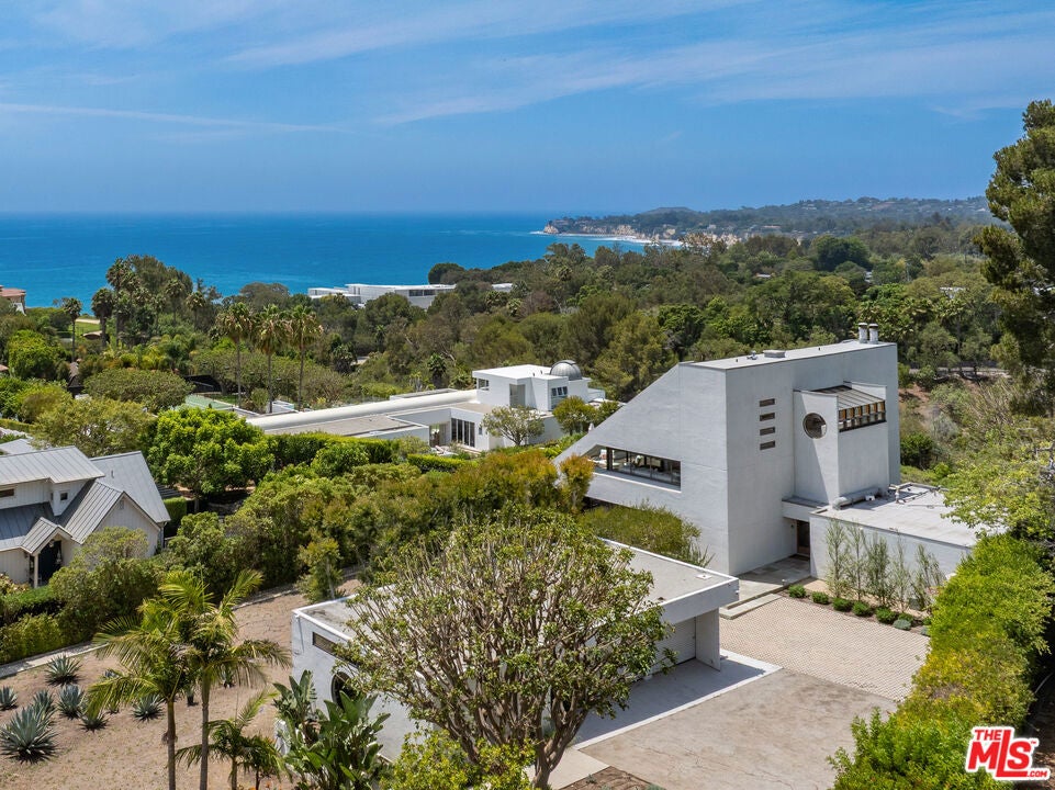 27553 Pacific Coast Highway — photo