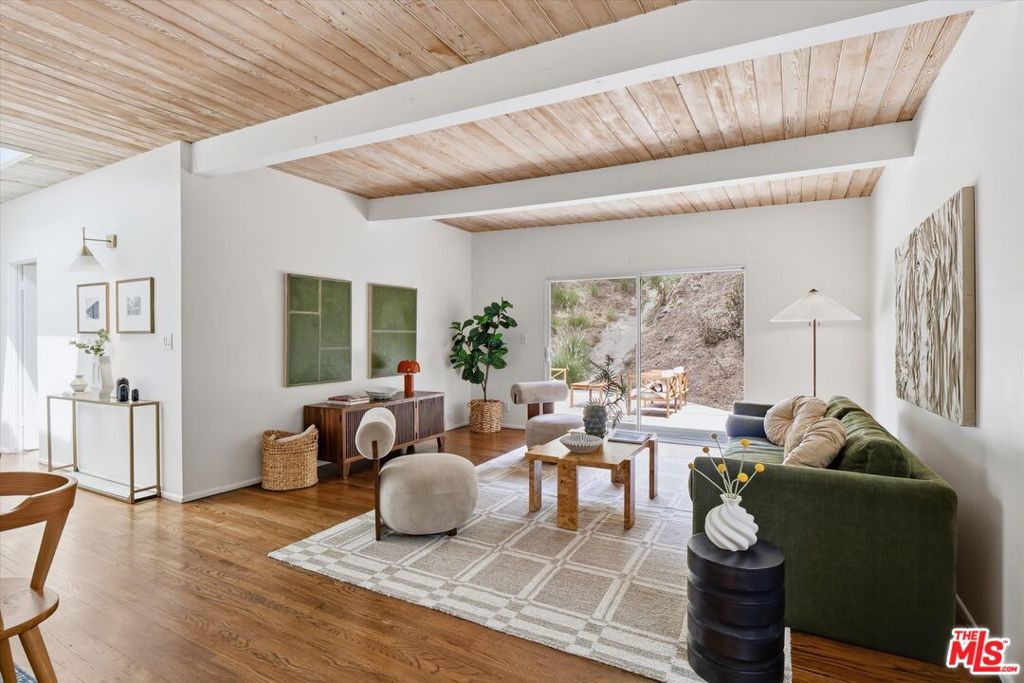 1308 N Beverly Glen Boulevard — photo