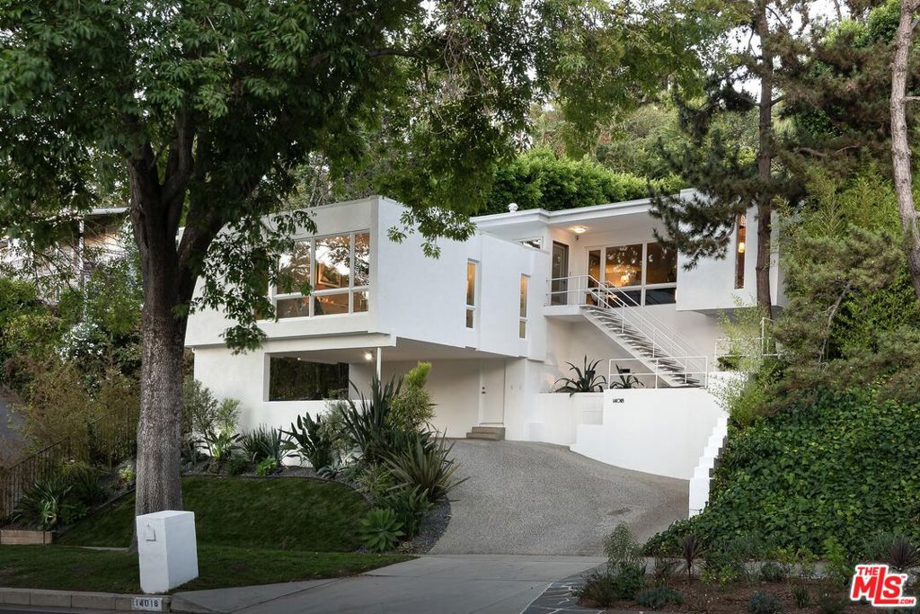 14018 Valley Vista Boulevard — photo