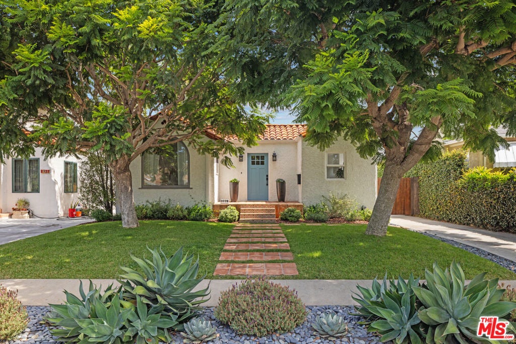 3778 May Street — photo
