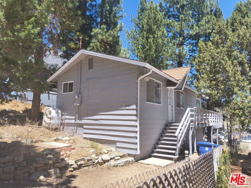 2767 Cedar Lane — photo