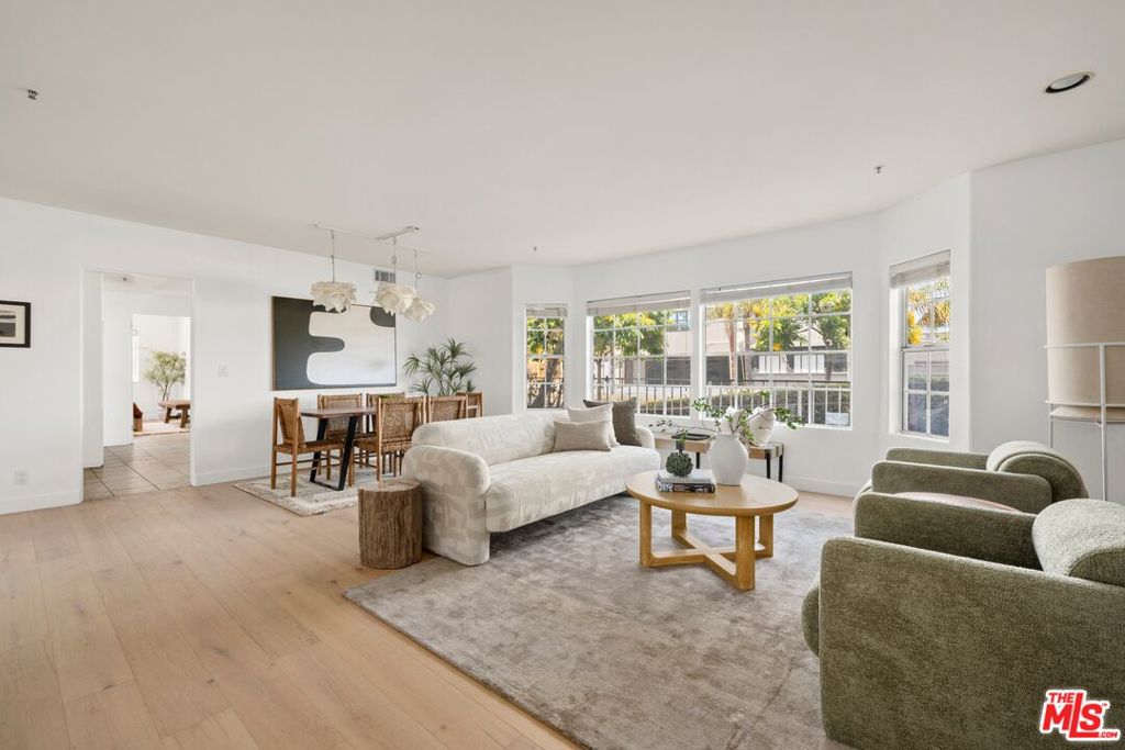 2222 Neilson Way 102 — photo