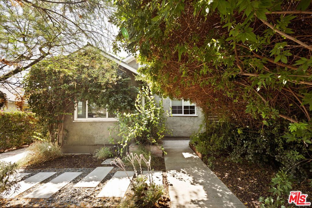 1211 N Avenue 54 — photo