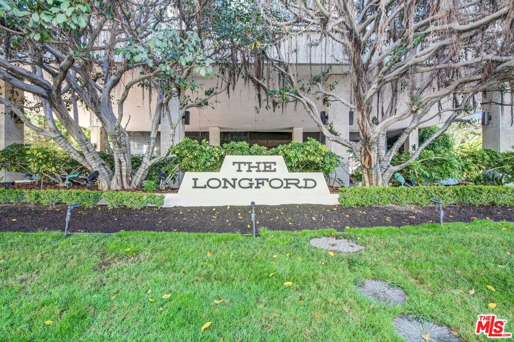 10790 Wilshire Boulevard 404 — photo
