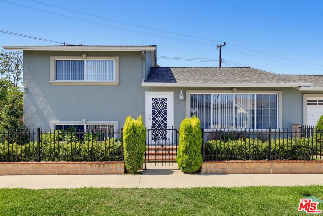 23311 Broadwell Ave — photo