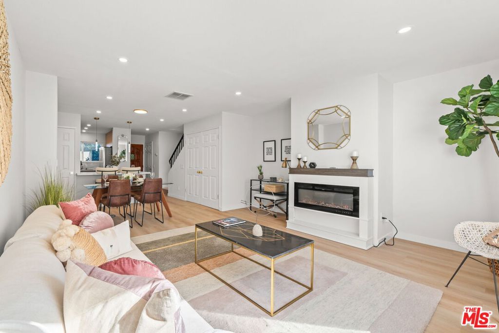 8515 Saturn Street 103 — photo