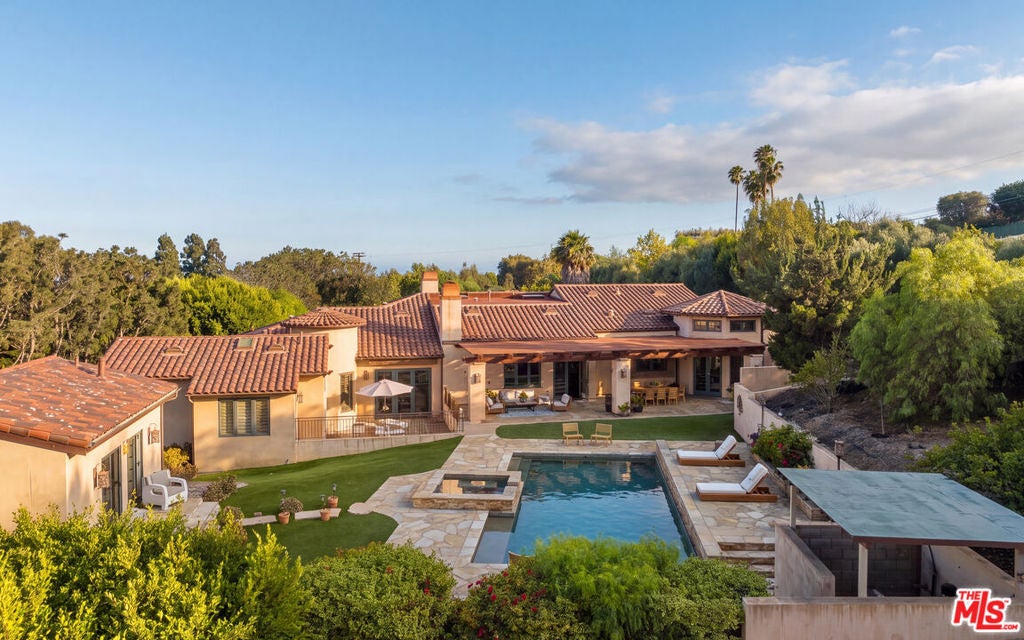 29089 Grayfox Street — photo