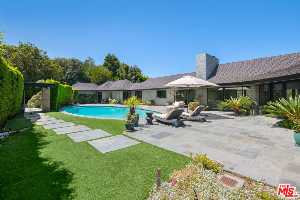 3035 Lake Glen Drive — photo