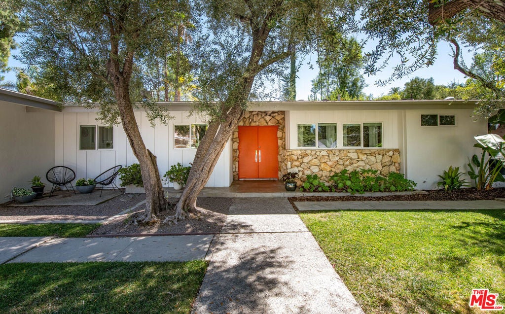 4509 Caminito Place — photo