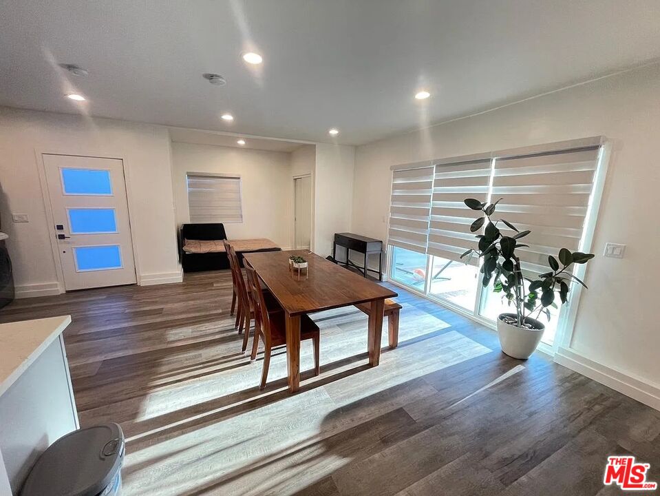 Home in La Crescenta, CA 91214 — photo 2