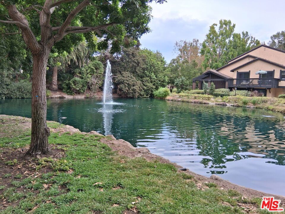 5321 Raintree Circle — photo