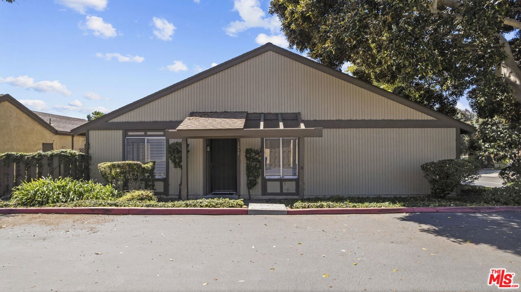 1532 Tern Court — photo