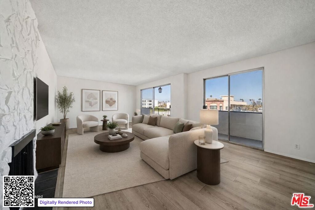 333 S Elm Drive 304 — photo