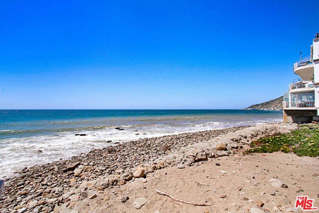 19000 Pacific Coast Highway — photo