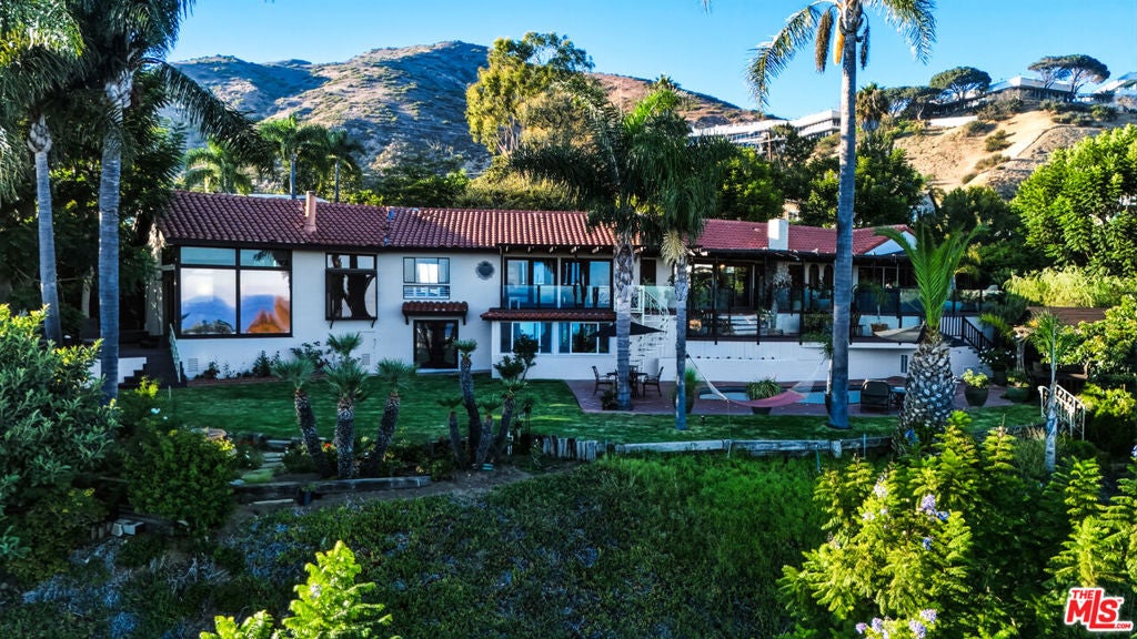 3400 Coast View Drive — photo