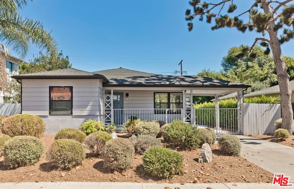 3232 S Beverly Drive — photo