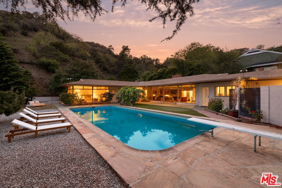 7230 Outpost Cove Dr — photo