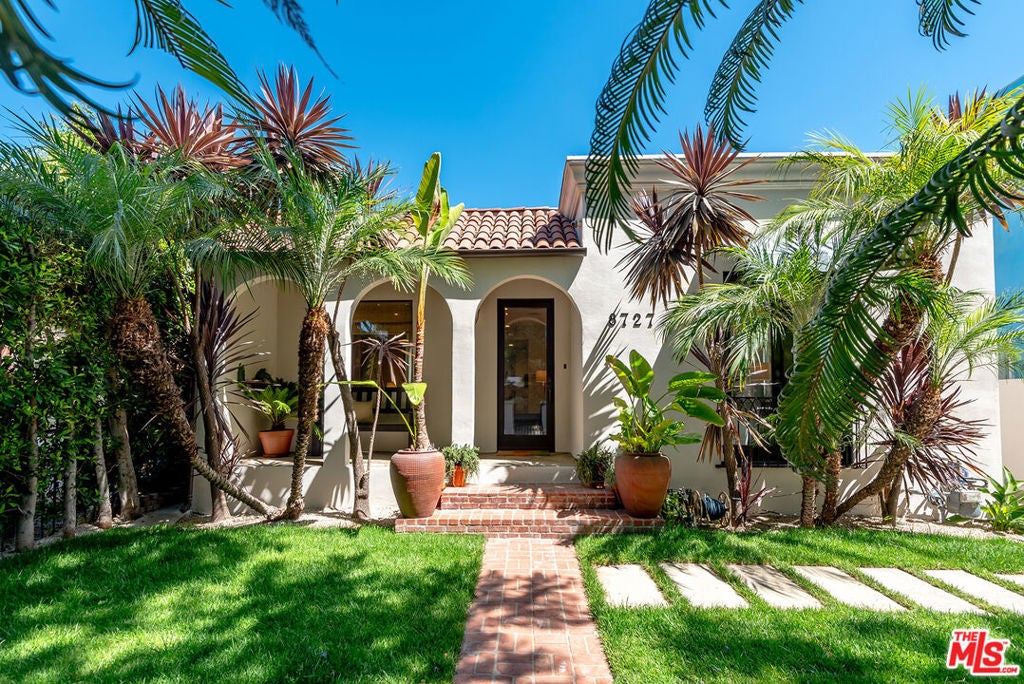 8727 Bonner Drive — photo