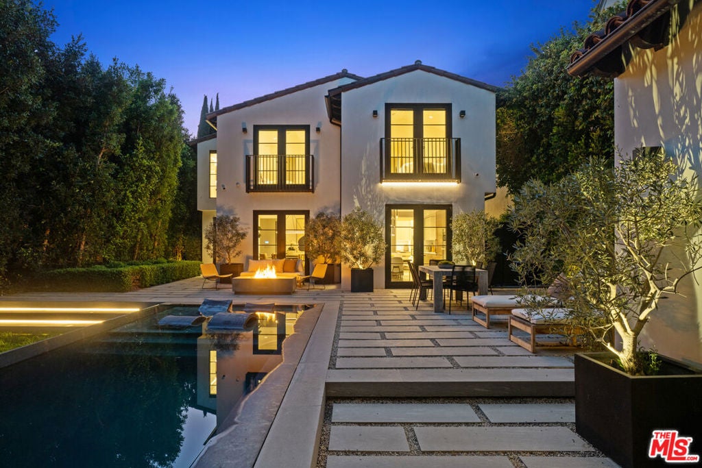 1146 Sierra Alta Way — photo